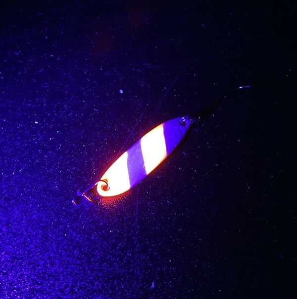 Spoon Ultra Light Fishing Agile 2,5 g Pink UV-fluoreszierend